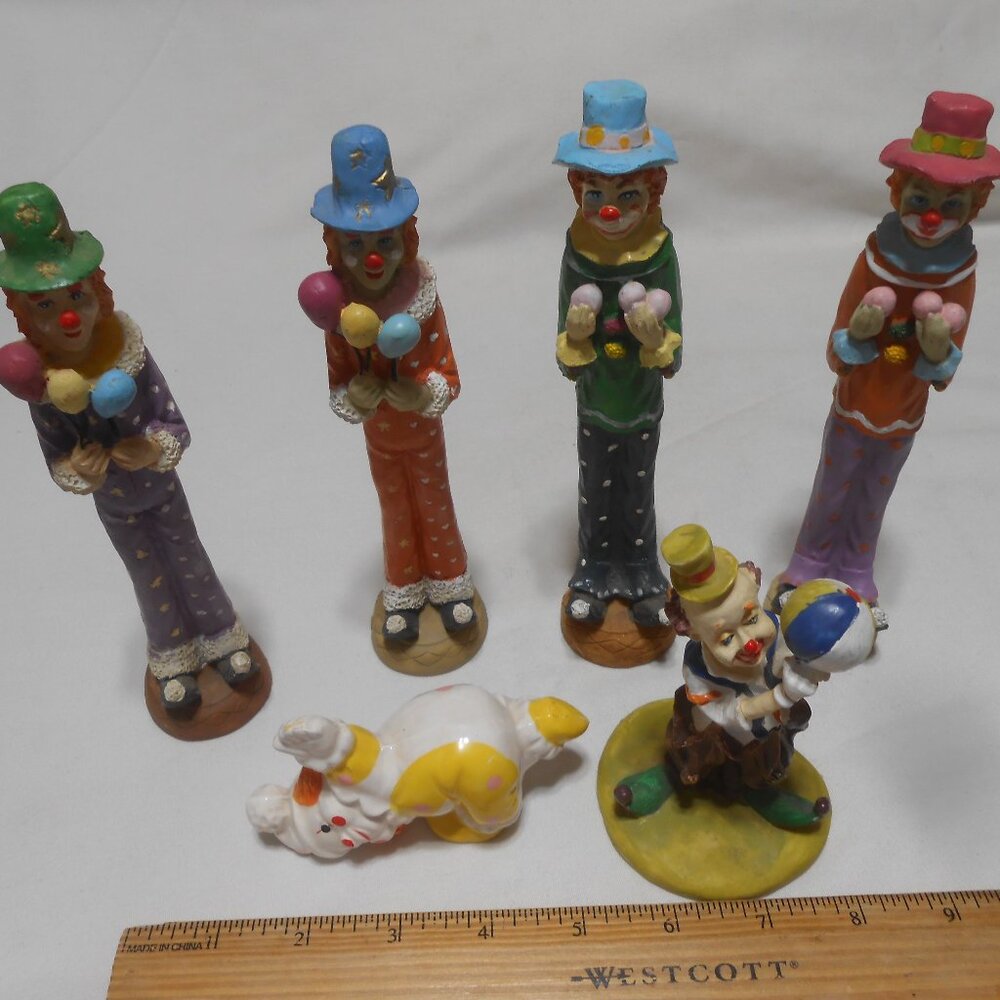 UNIQUE VTG LOT 6 CIRCUS HOBO STYLE PORCELAIN TALL SKINNY CLOWNS HAND PAINTED 🎈